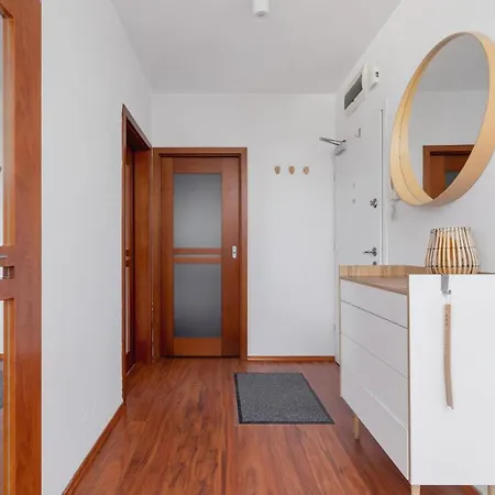 Dworska On Vistula Boulevards By Renters Apartament *